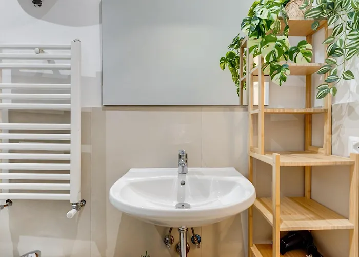 Luxury 4br Newly Renovated, 2 Bathrooms, Smart Tv Appartement